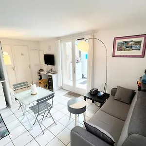 Charmante maisonnette À 2 pas des plagesPiscine , Guidel France